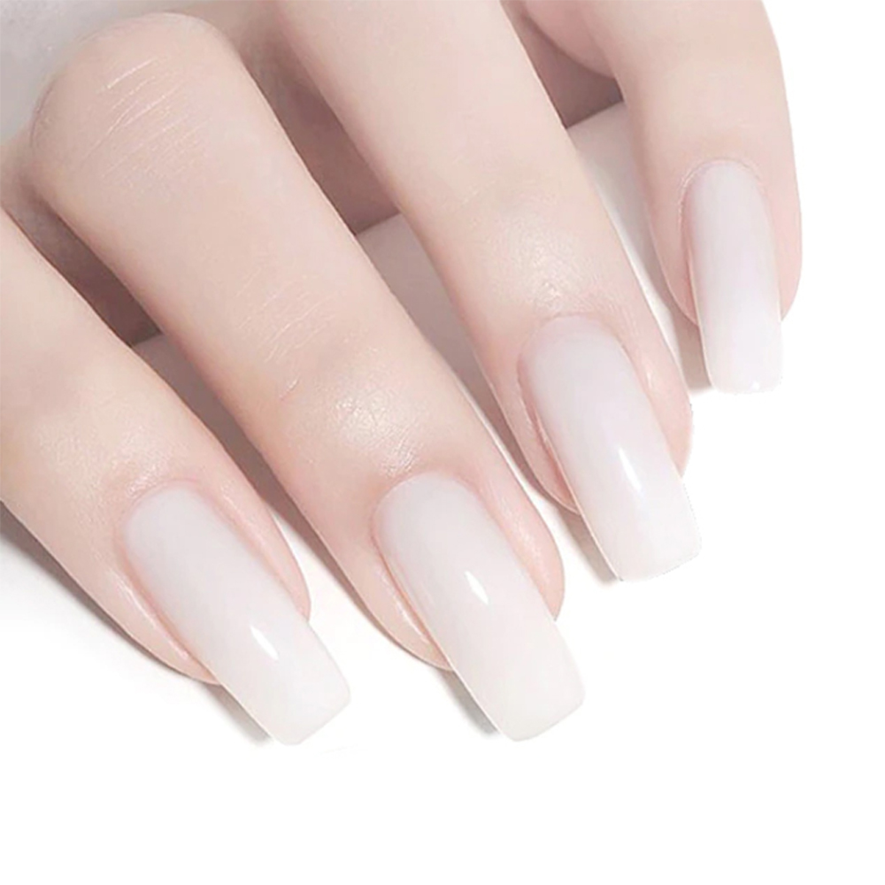 The 'American Manicure' Is The Subtler Version Of French Tips For A  Minimalist Nail Look