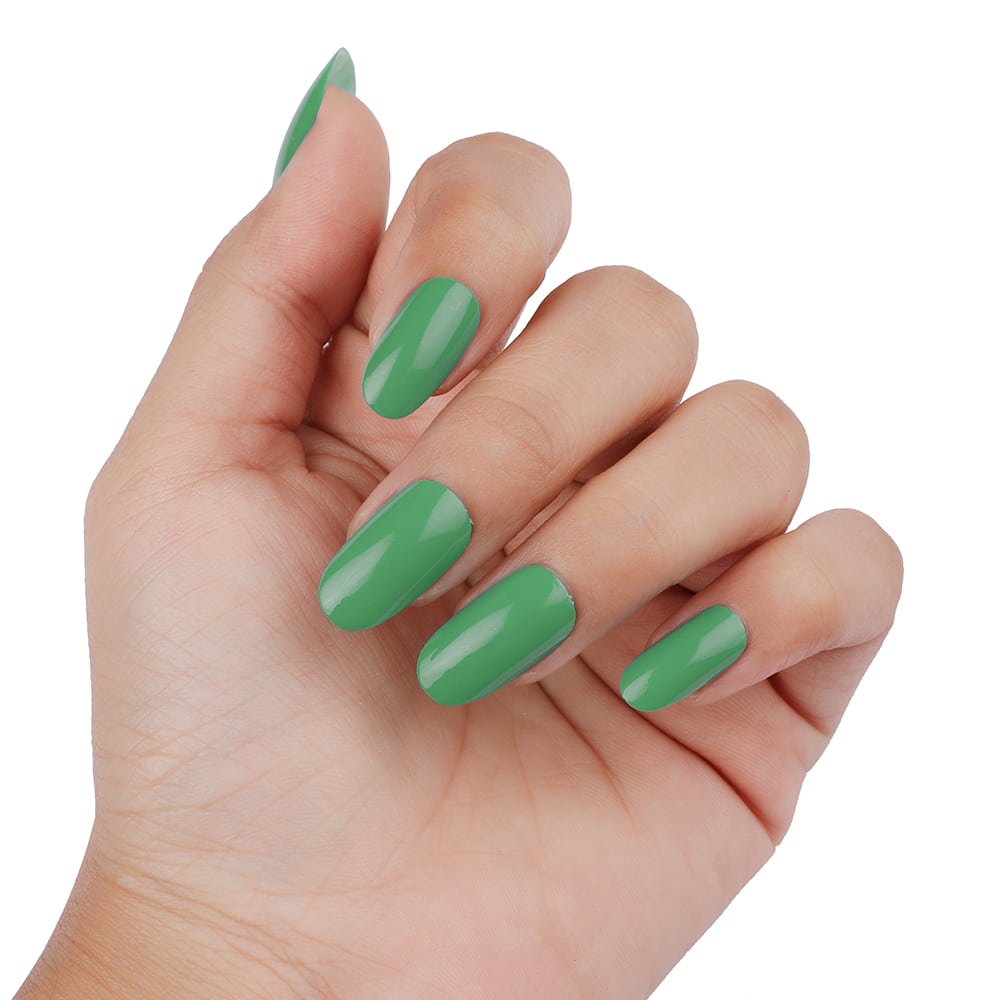 Unveil 154+ green nail polish super hot