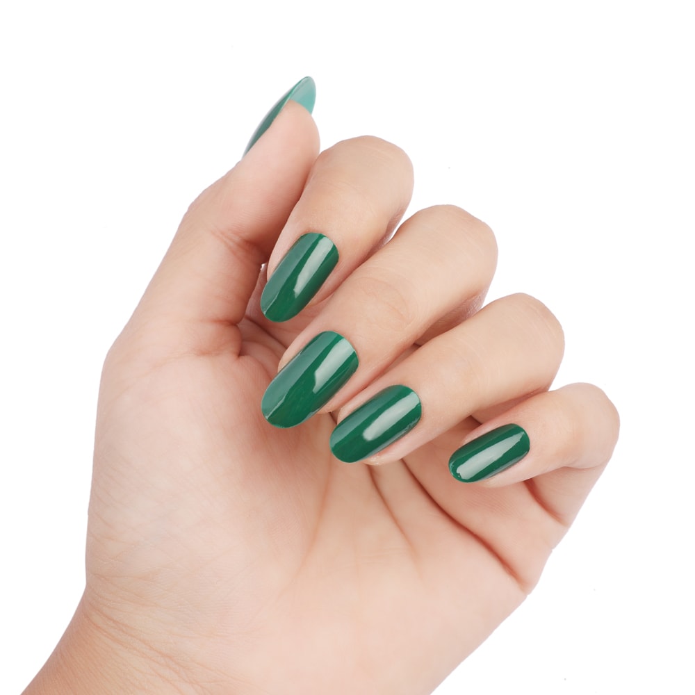 50+ green nail designs that are trending right now – Scratch
